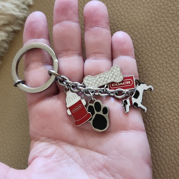 Adorable NWOT Dog Motif Key Ring or Bag Charm πΎβ€οΈπ π€ - Picture 10 of 12